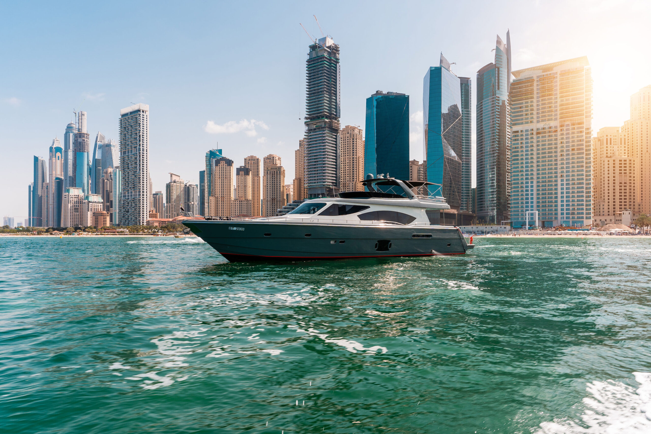 Luxury Yacht Hire Dubai