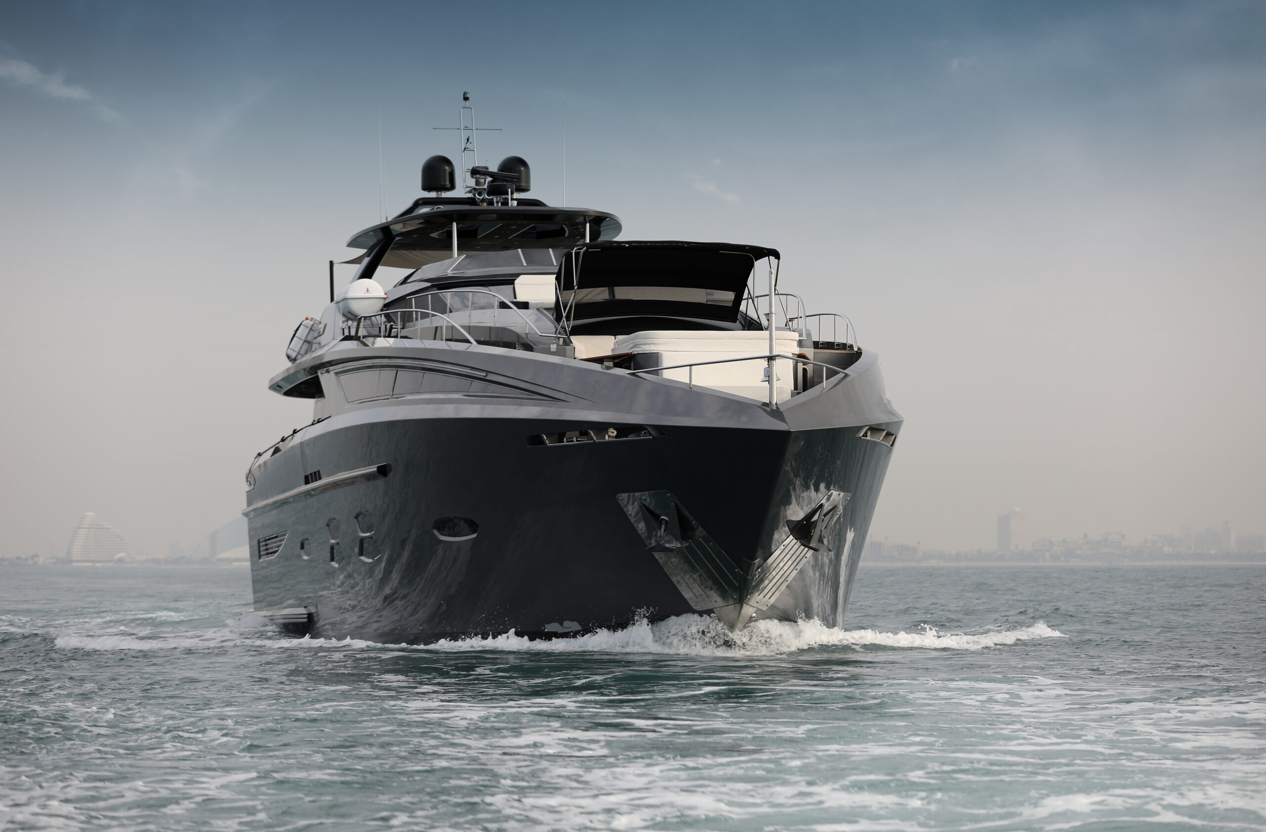 100 Foot Yacht Rental Dubai